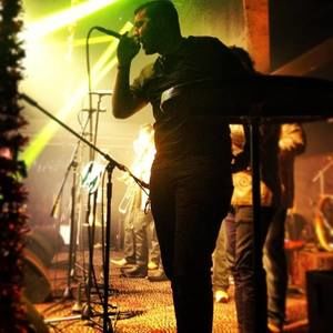 Meet your Posher, Gilbertoadrian